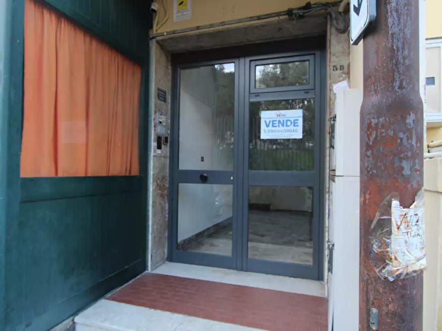 Immagine 18 di Appartamento in vendita  in Via Consolare Valeria 5 a Messina