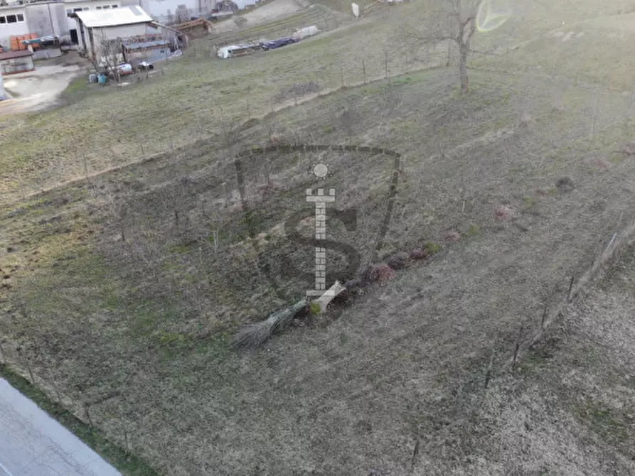 Immagine 5 di Terreno in vendita  in Via Cenzi a Lusiana Conco