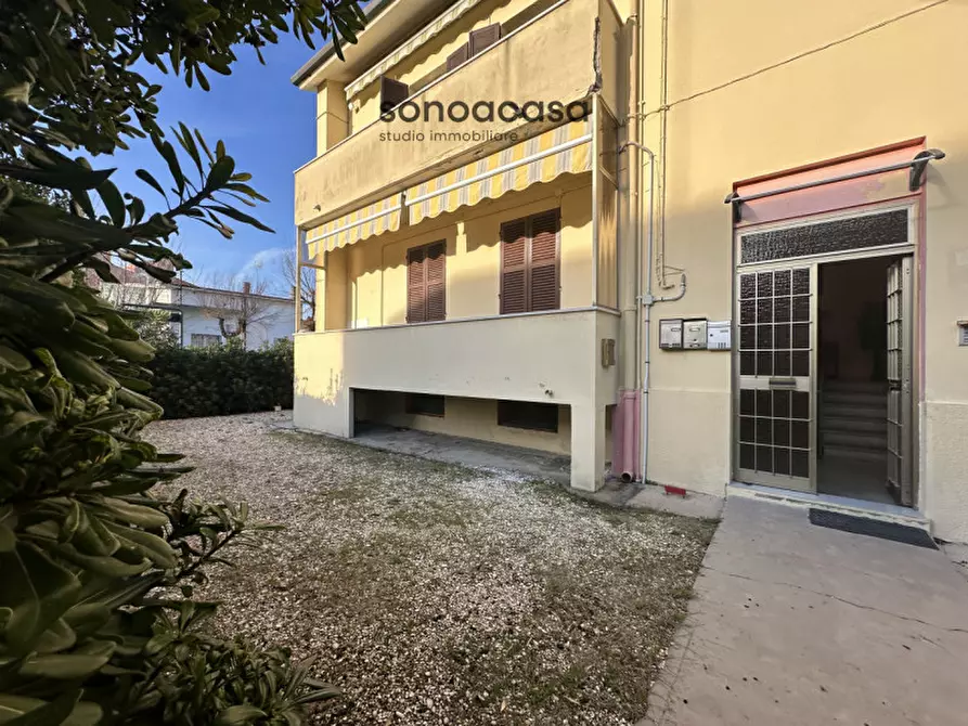 Immagine 4 di Appartamento in vendita  in Viale Giosuè Carducci, 181 a Mondolfo