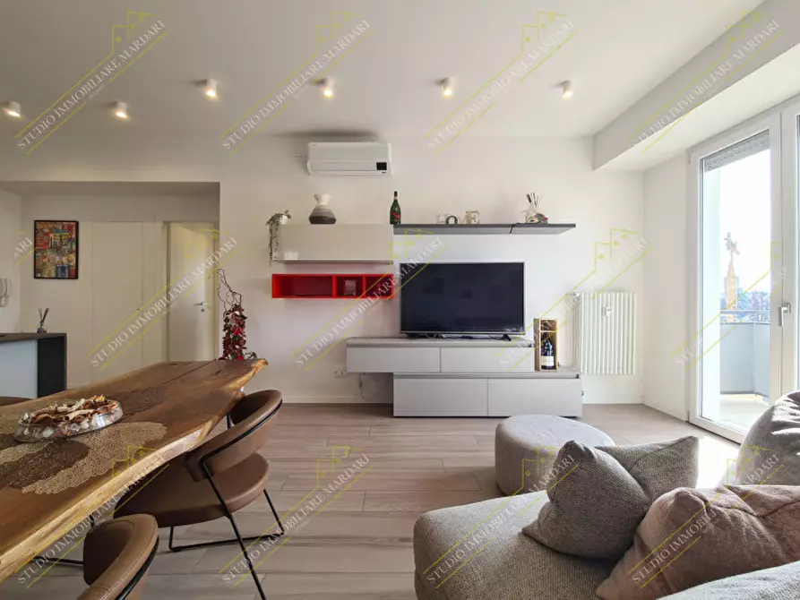 Immagine 3 di Appartamento in vendita  in Via Giuseppe Malmusi 40 a Modena