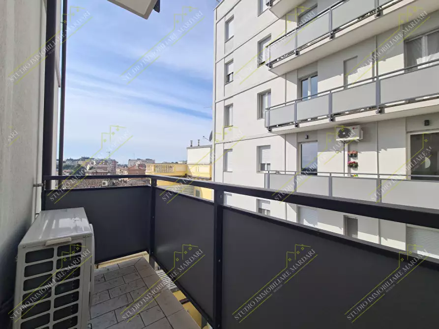 Immagine 13 di Appartamento in vendita  in Via Giuseppe Malmusi 40 a Modena