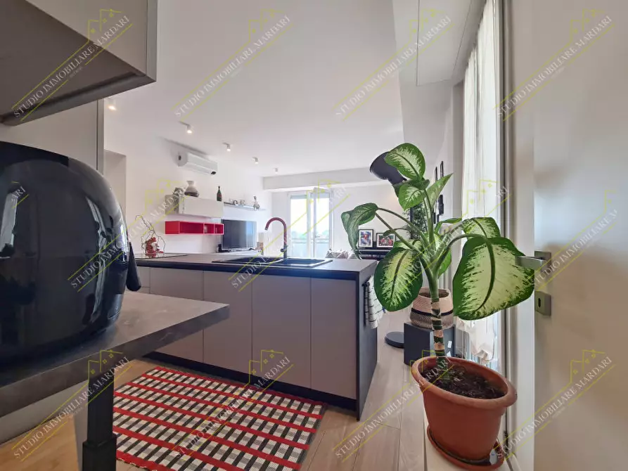 Immagine 16 di Appartamento in vendita  in Via Giuseppe Malmusi 40 a Modena