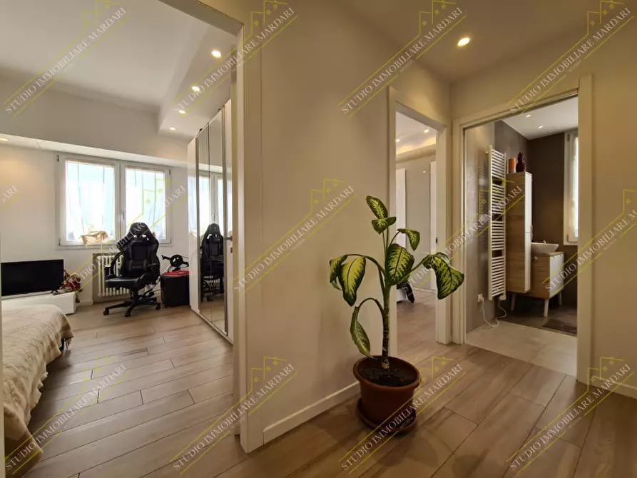 Immagine 19 di Appartamento in vendita  in Via Giuseppe Malmusi 40 a Modena