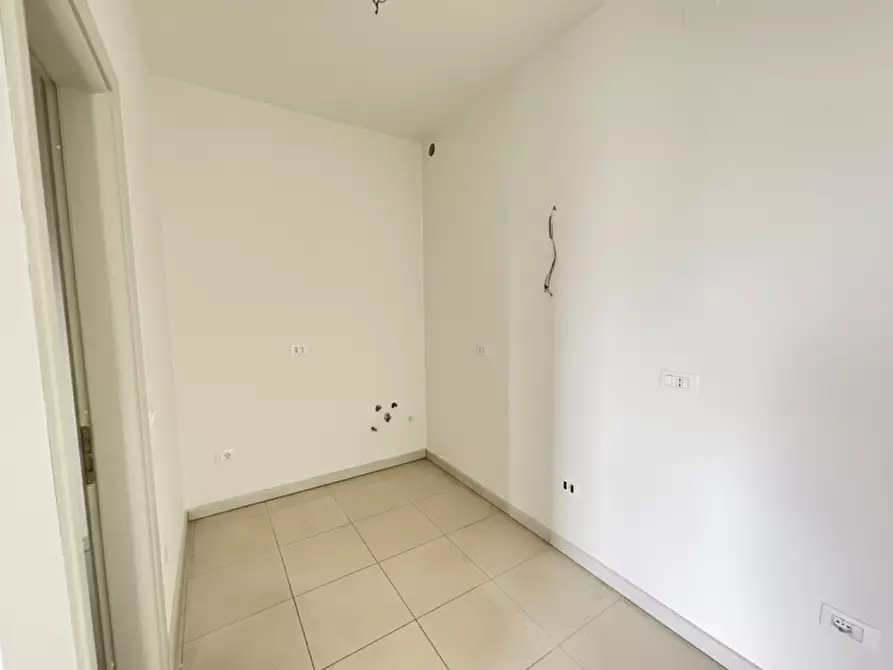 Immagine 5 di Appartamento in vendita  a Mantova