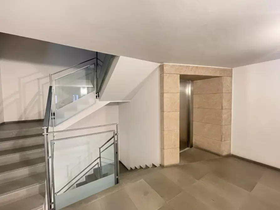 Immagine 22 di Appartamento in vendita  a Mantova