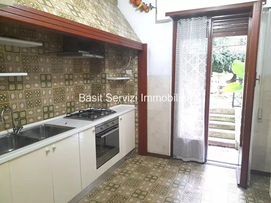 Immagine 9 di Appartamento in vendita  in Viale dei Colli Portuensi a Roma