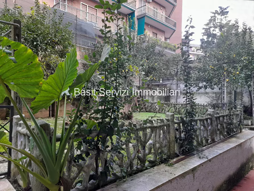 Immagine 18 di Appartamento in vendita  in Viale dei Colli Portuensi a Roma