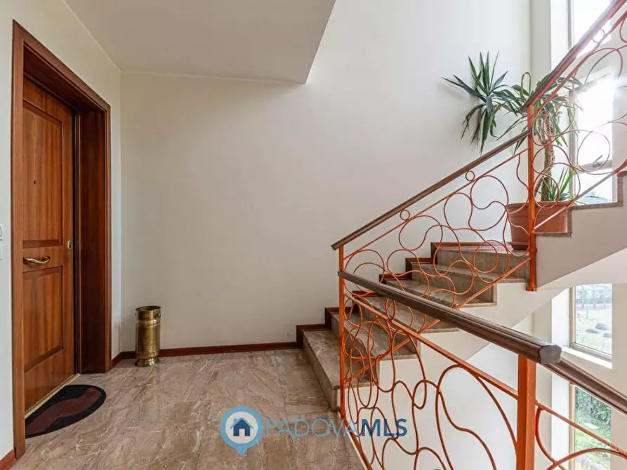 Immagine 37 di Appartamento in vendita  in Via Andrea Previtali a Abano Terme