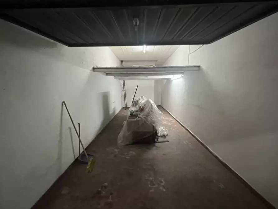 Immagine 5 di Garage in affitto  in Via Bartolomeo Gosio a Roma