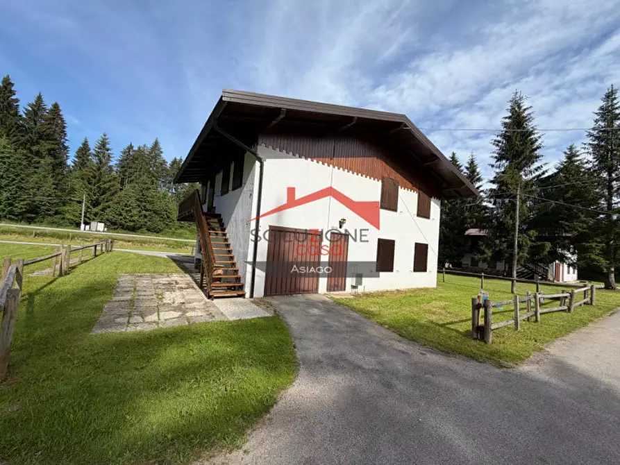 Immagine 2 di Casa bifamiliare in vendita  in starda della fratellanza a Asiago