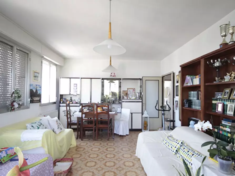 Immagine 2 di Appartamento in vendita  a Misano Adriatico