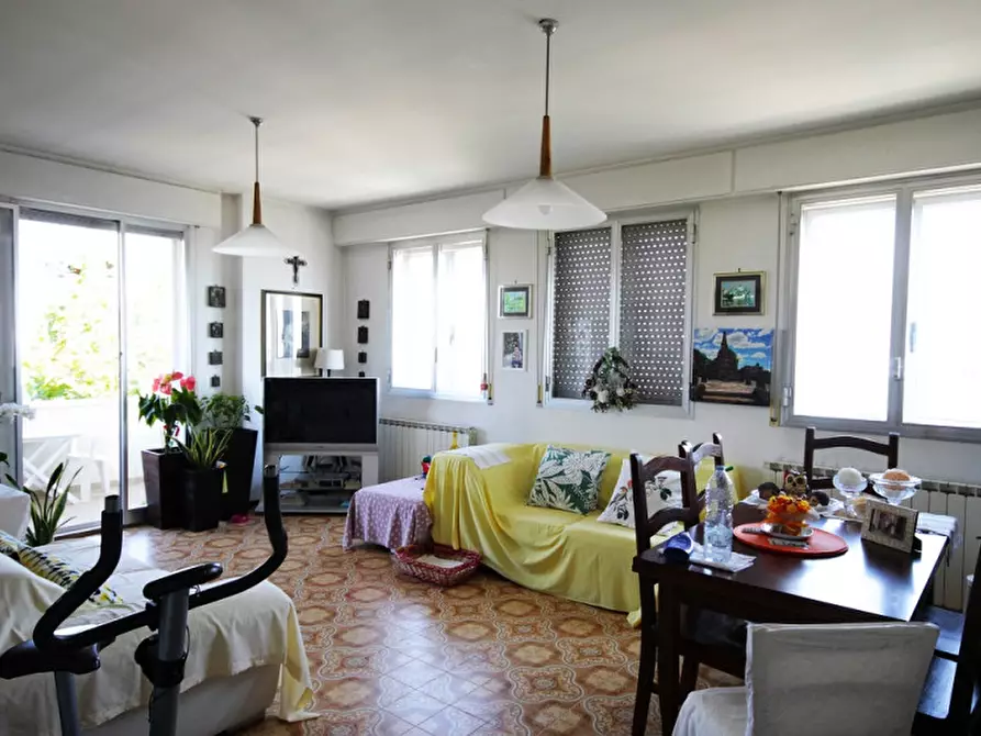 Immagine 5 di Appartamento in vendita  a Misano Adriatico