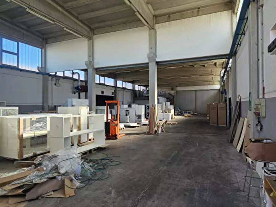 Immagine 4 di Capannone industriale in vendita  a San Bonifacio