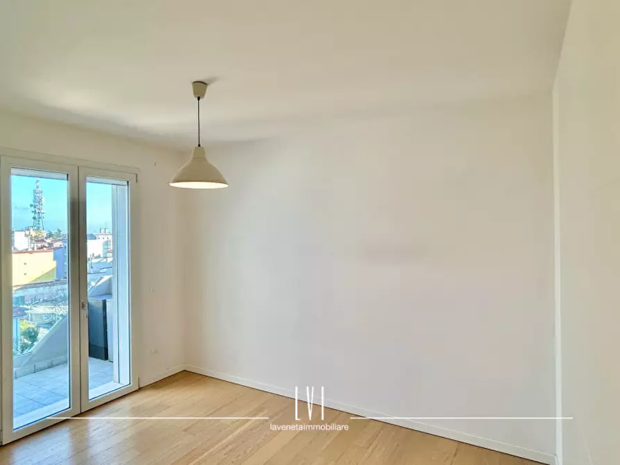 Immagine 54 di Attico in vendita  in via Stefani 30 a San Donà Di Piave