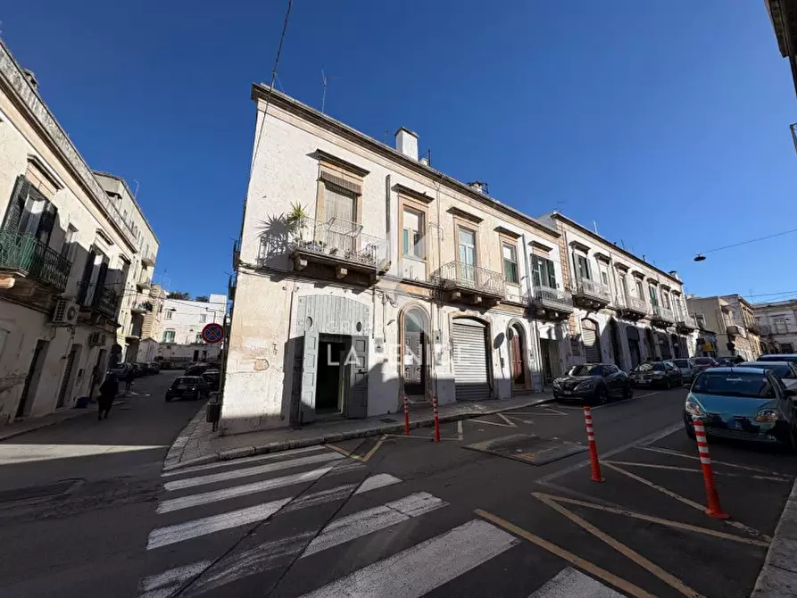 Immagine 2 di Casa indipendente in vendita  in Corso Dei Mille 44 a Martina Franca