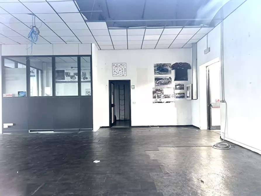 Immagine 6 di Capannone industriale in affitto  in via william d'altri 101 a Cesena
