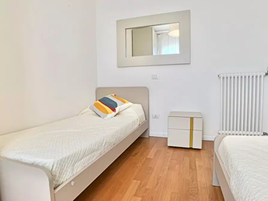 Immagine 13 di Villetta a schiera in vendita  a Jesolo