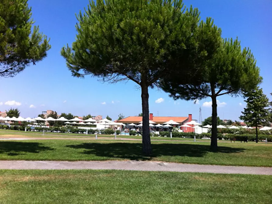 Immagine 22 di Villetta a schiera in vendita  a Jesolo