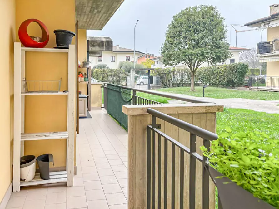 Immagine 11 di Appartamento in vendita  in via Carlo Alberto dalla Chiesa a Vigasio