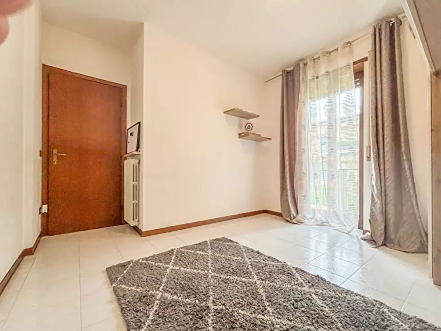 Immagine 23 di Appartamento in vendita  in via Carlo Alberto dalla Chiesa a Vigasio