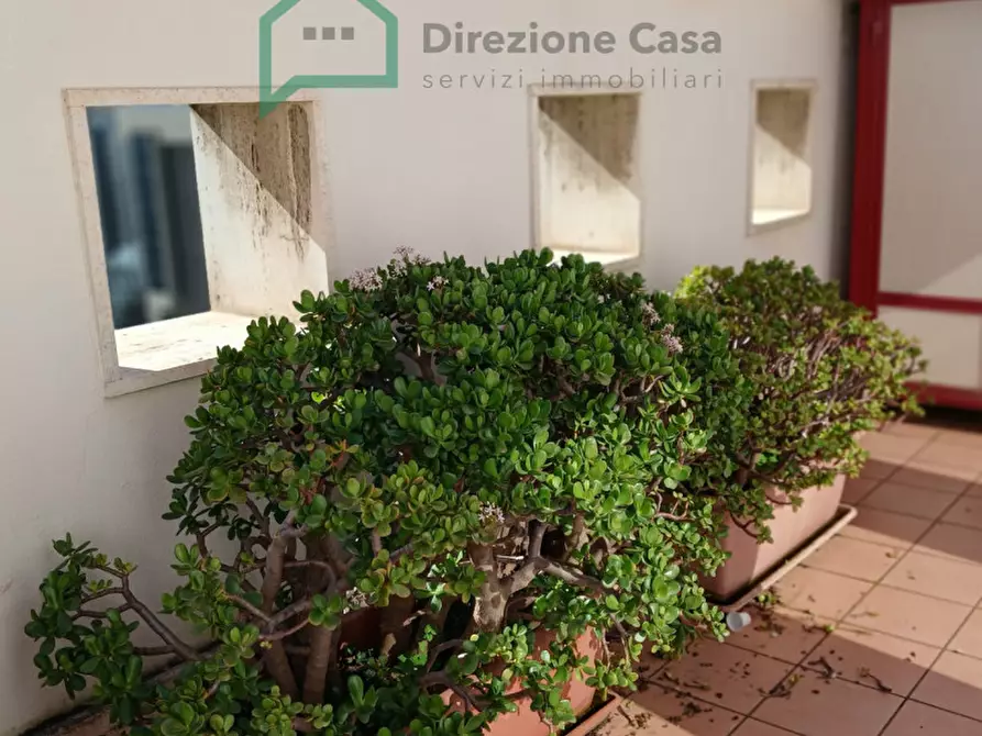 Immagine 13 di Ufficio in affitto  in centro direzionale a Napoli