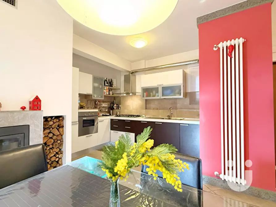 Immagine 10 di Appartamento in vendita  in Via Ariccia a Rocca Di Papa