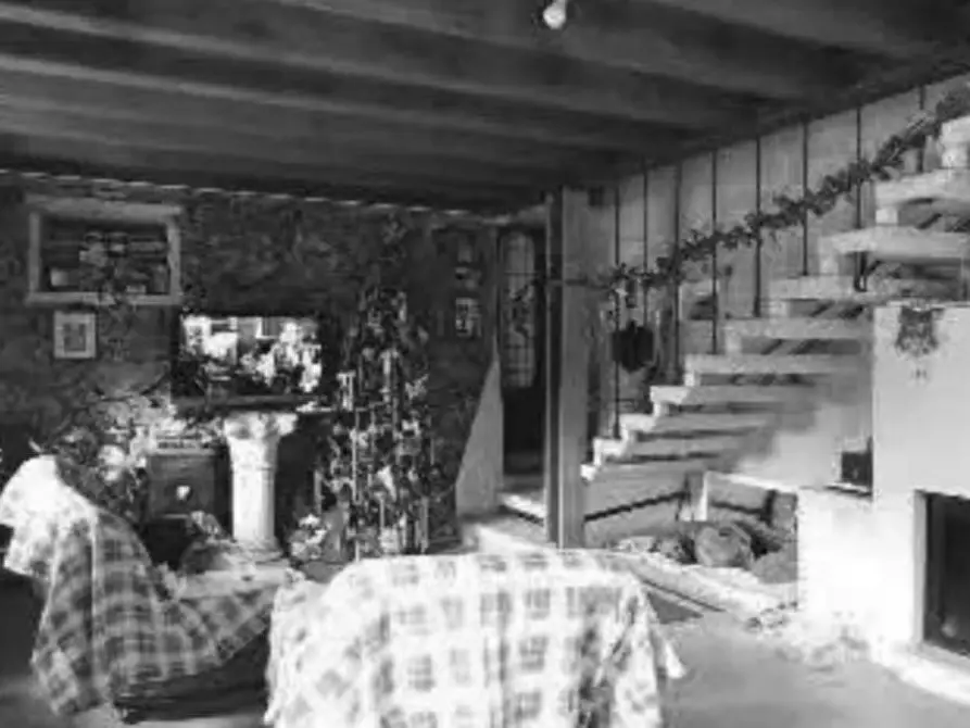 Immagine 3 di Casa indipendente in vendita  in Via Poli 14 a Brogliano