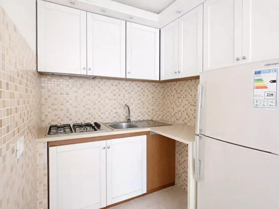 Immagine 5 di Appartamento in affitto  in VICOLO MARIANO STABILE, 11 a Palermo