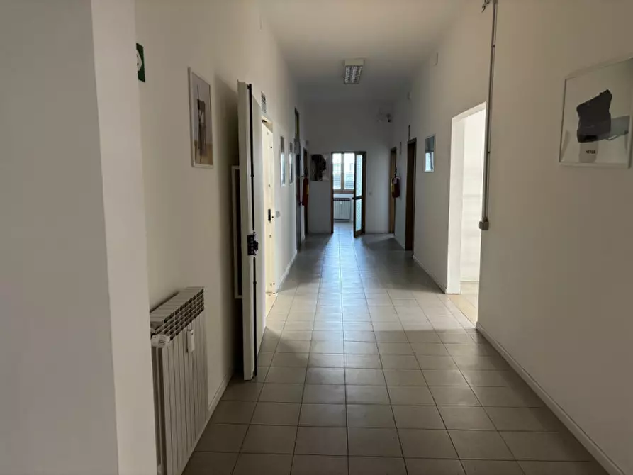 Immagine 1 di Ufficio in affitto  in VIA CONTI a Scandicci