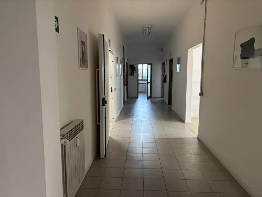 Immagine 5 di Ufficio in affitto  in VIA CONTI a Scandicci
