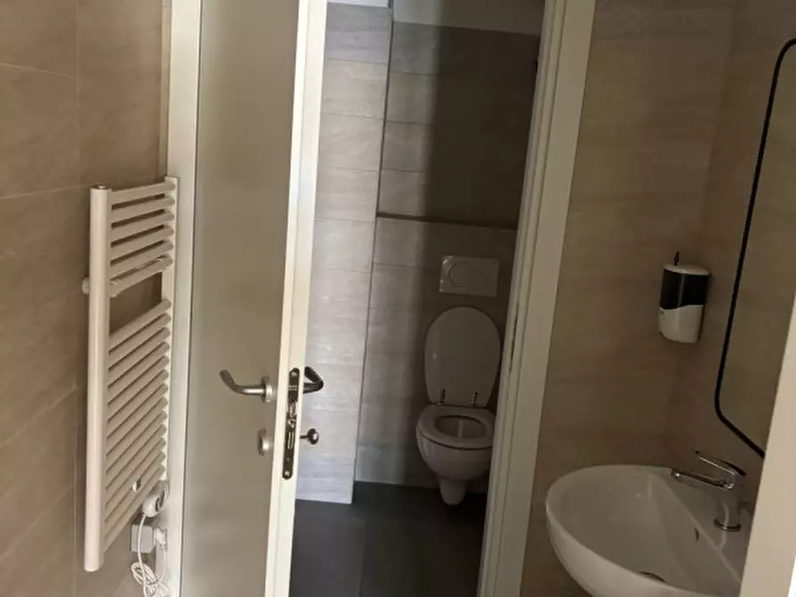 Immagine 6 di Ufficio in affitto  in VIA CONTI a Scandicci