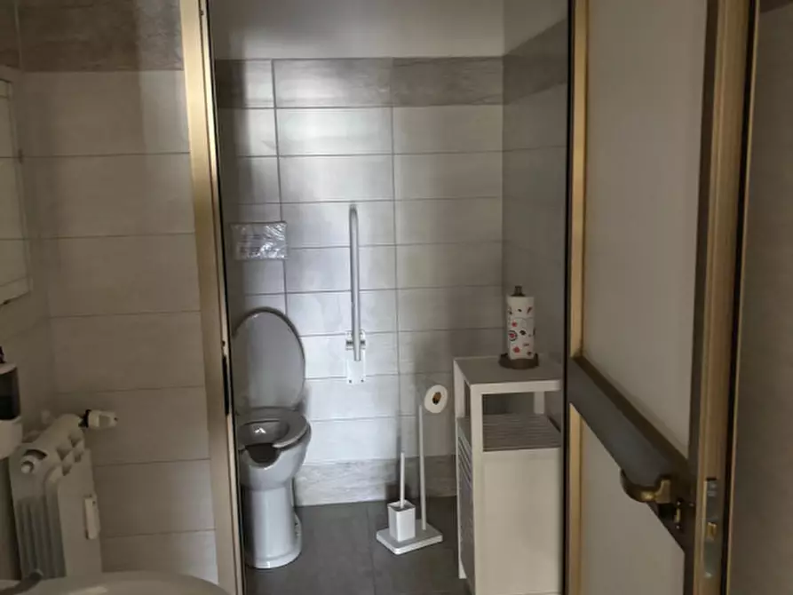 Immagine 16 di Ufficio in affitto  in VIA CONTI a Scandicci