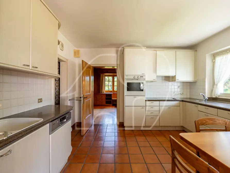 Immagine 21 di Villa in vendita  a Appiano Sulla Strada Del Vino .Eppan An Der.