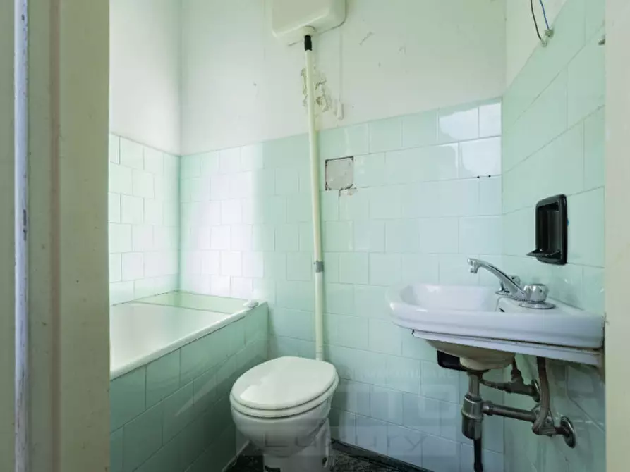 Immagine 10 di Appartamento in vendita  in via san rocco 3 a Meina