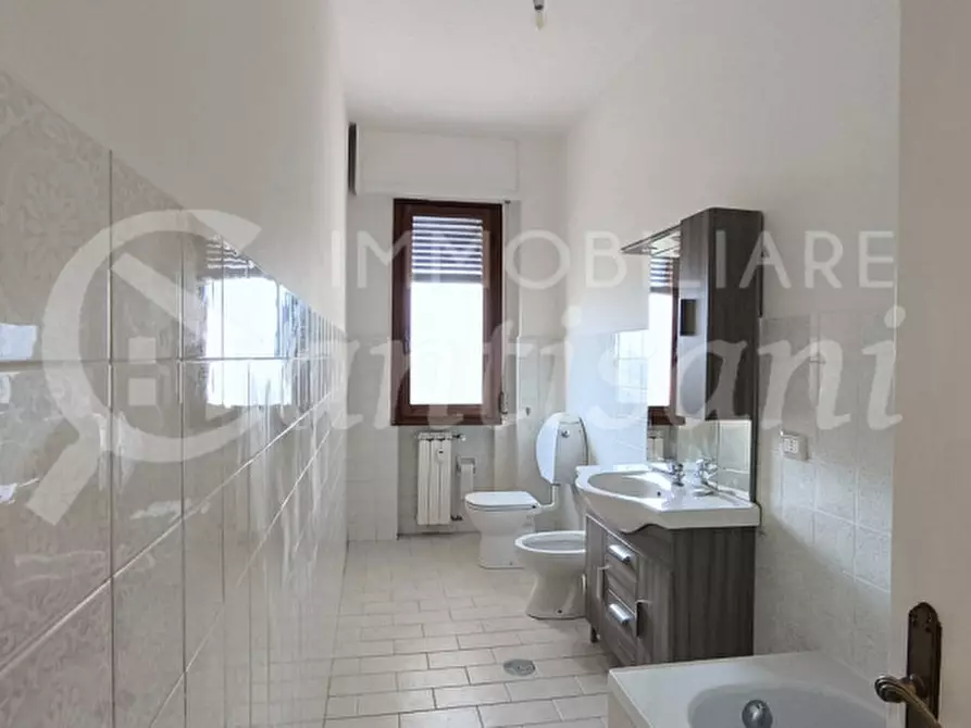 Immagine 15 di Appartamento in affitto  in Via Duccio di Boninsegna a Firenze