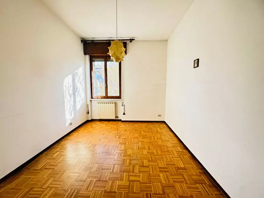 Immagine 16 di Villa in vendita  in via . orientamenti a Calvisano