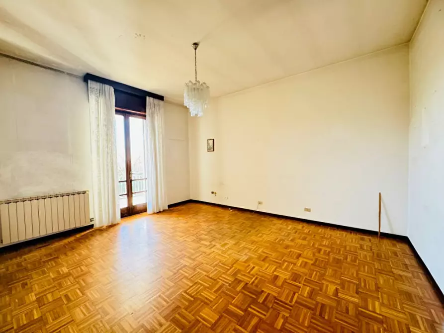 Immagine 18 di Villa in vendita  in via . orientamenti a Calvisano