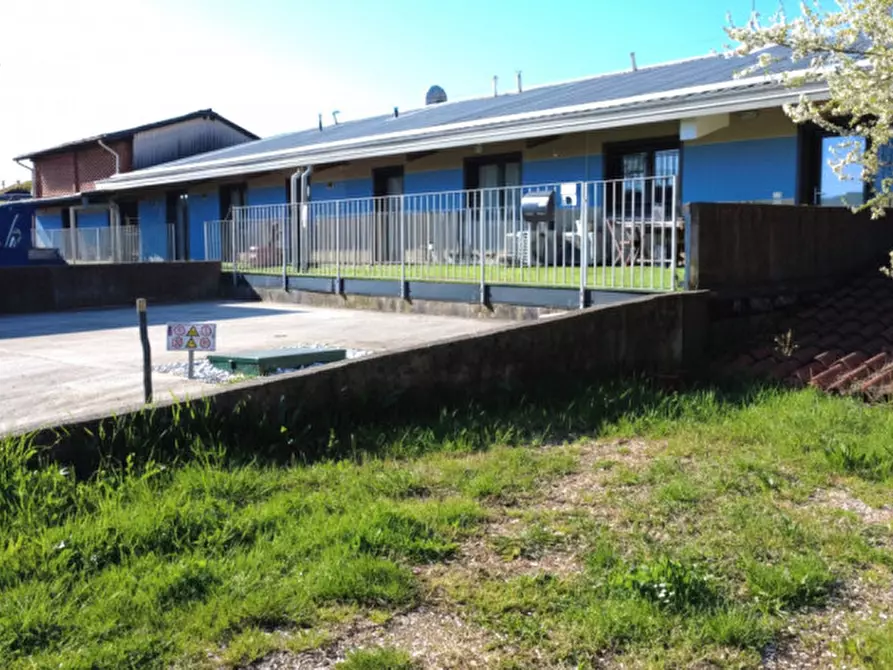 Immagine 18 di Ufficio in vendita  a Gavardo