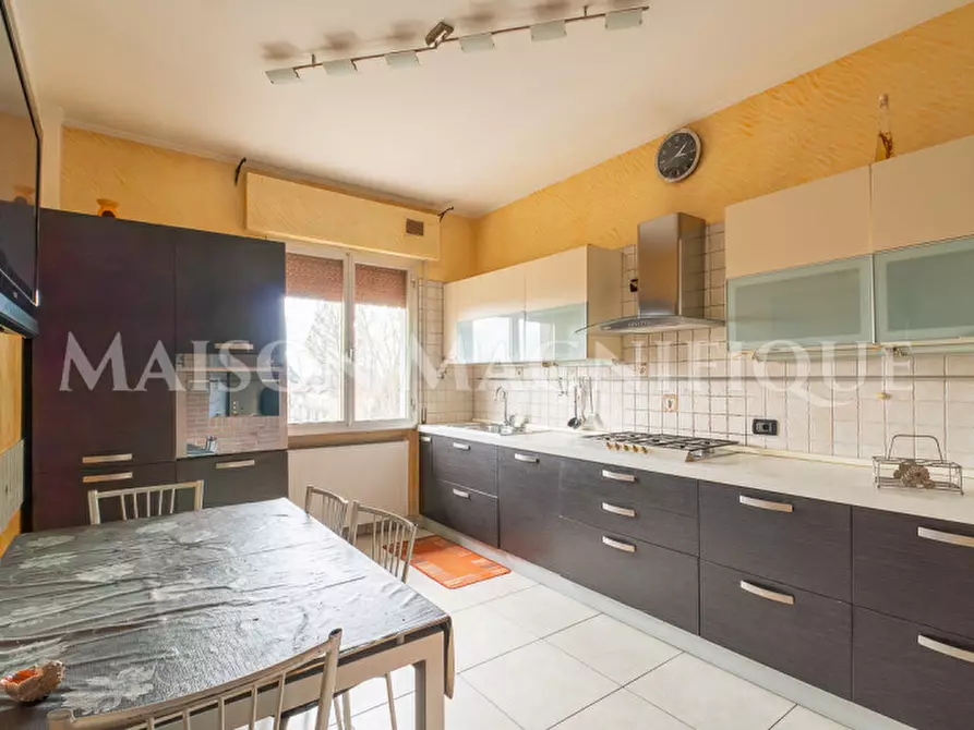 Immagine 5 di Appartamento in vendita  in Via Casumaro- Bondeno a Finale Emilia