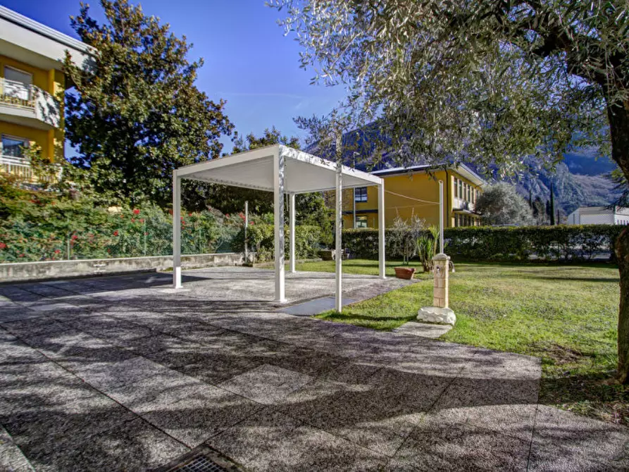 Immagine 15 di Villa in vendita  in Via Paolina Caproni Maini a Arco