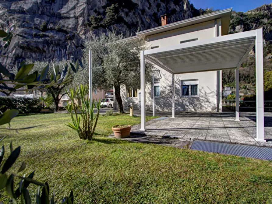 Immagine 22 di Villa in vendita  in Via Paolina Caproni Maini a Arco