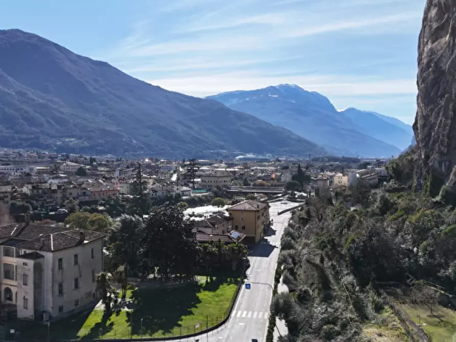 Immagine 50 di Villa in vendita  in Via Paolina Caproni Maini a Arco