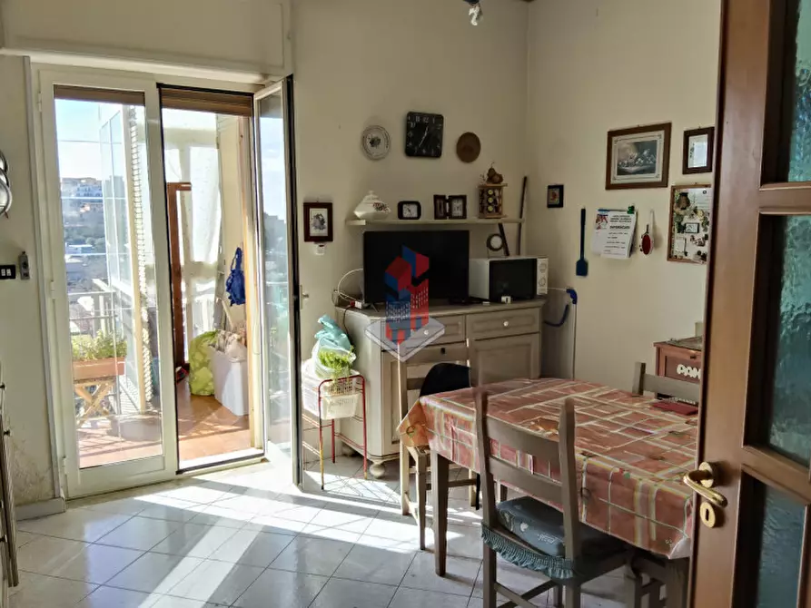 Immagine 10 di Appartamento in vendita  in PIANURA - VIA PABLO PICASSO (Cumana) a Napoli