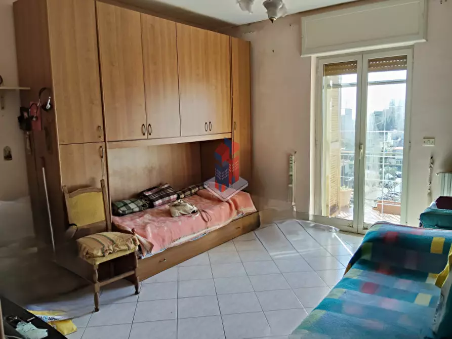 Immagine 15 di Appartamento in vendita  in PIANURA - VIA PABLO PICASSO (Cumana) a Napoli