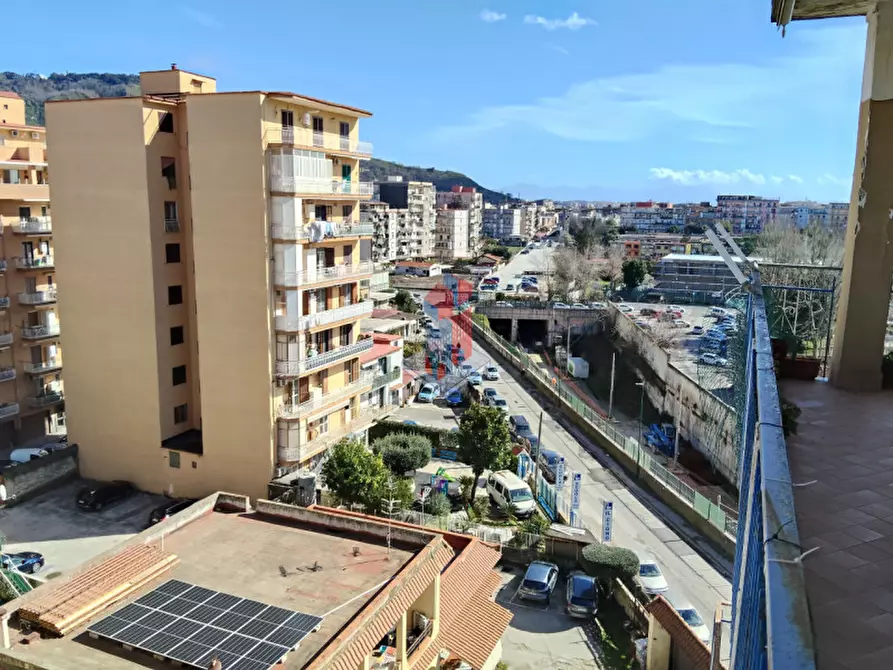 Immagine 28 di Appartamento in vendita  in PIANURA - VIA PABLO PICASSO (Cumana) a Napoli