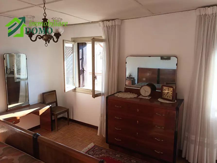 Immagine 10 di Casa bifamiliare in vendita  in Schio a Schio