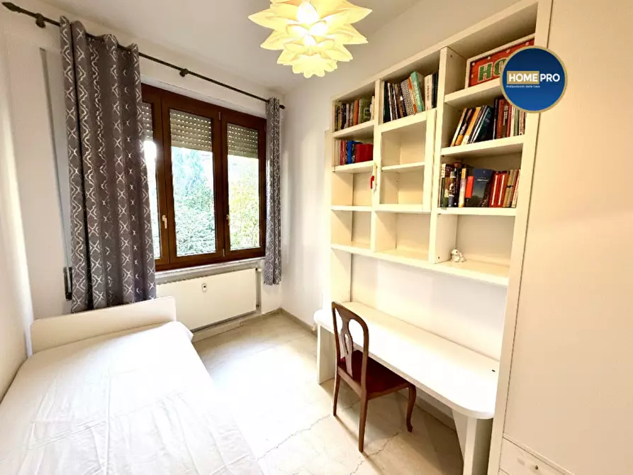 Immagine 11 di Appartamento in affitto  in via Nera a Roma