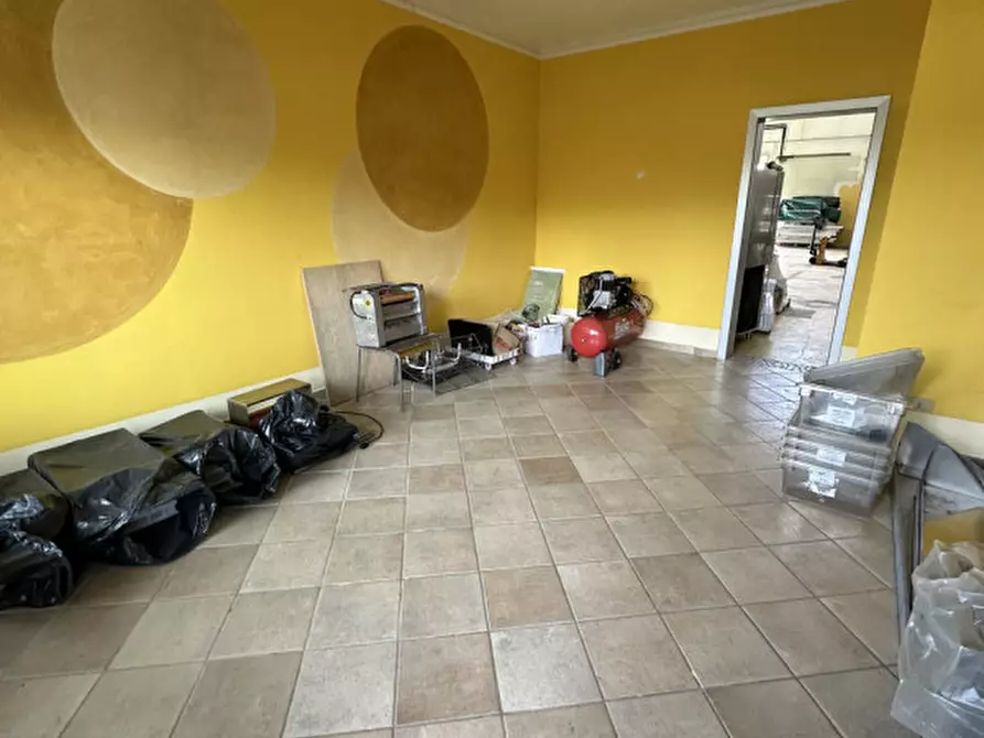 Immagine 16 di Capannone industriale in vendita  in Via Fossa a Cesenatico