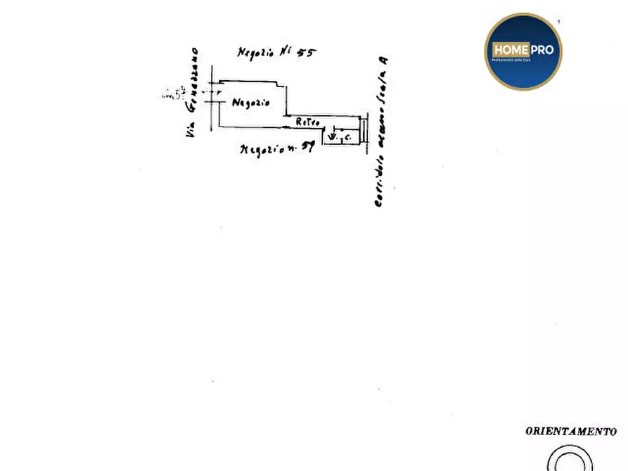Immagine 24 di Negozio in vendita  in via Genazzano a Roma