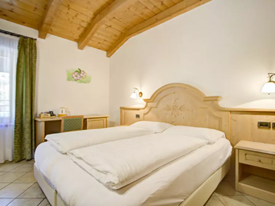Immagine 42 di Agriturismo in vendita  in Via Masi di Sopra 9/2 a Cavedine